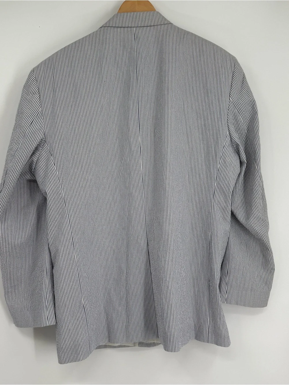 Adolfo Summer Sport Coat Blazer Mens Seersucker Blue Stripe Size 46R Lined